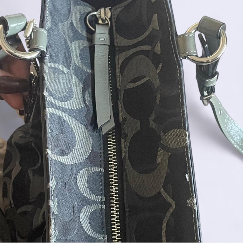 🖤 Coach Signature Tote 🖤 - Picture 6 of 6